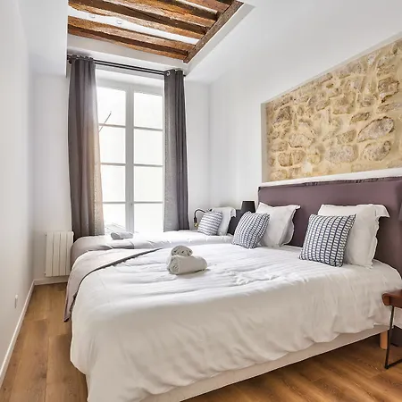 Apartment 67 - Amazing Flat In *