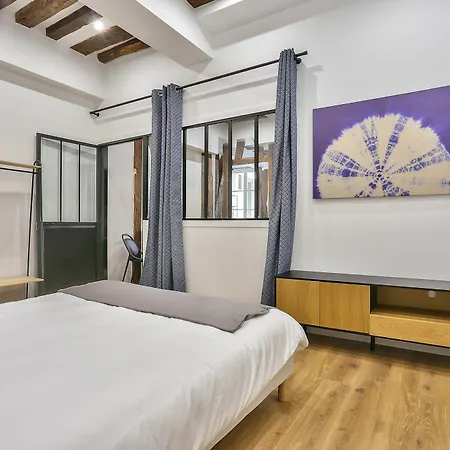 67 - Amazing Flat In *