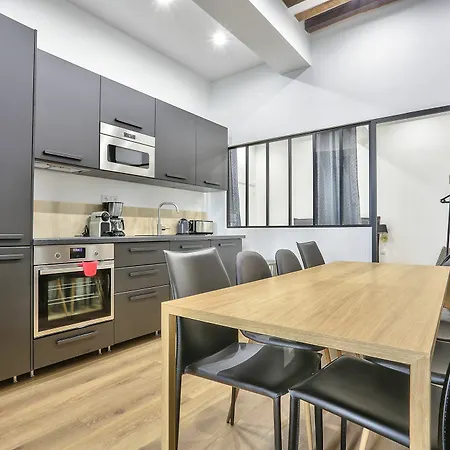 Apartment 67 - Amazing Flat In